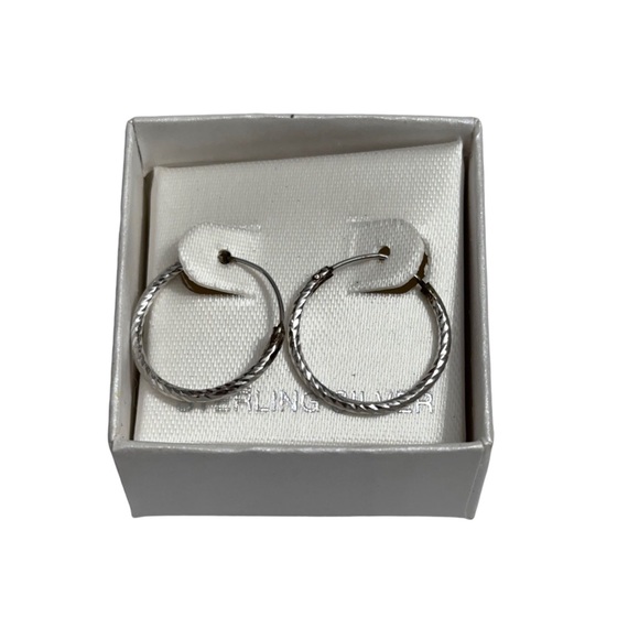 NWT Sterling Silver Hoop Earrings 18 mm Textured Gift Stocking Stuffer Her #2 - Picture 3 of 3